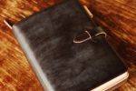 ブライドルレザー　ほぼ日手帳　『手帳カバー』　上から正面　ブライドル表面